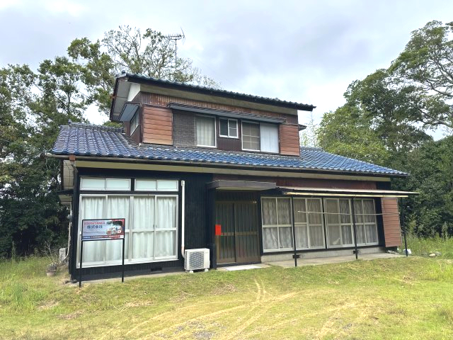 稲敷市江戸崎甲の中古一戸建て住宅（筆界未定地、融資不可）｜中古 